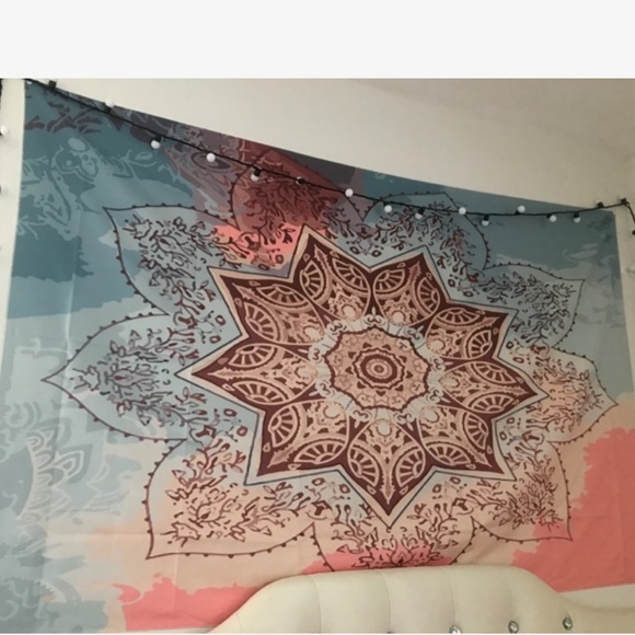 Boho pink blue mandala wall decor tapestry - Picture 2 of 4